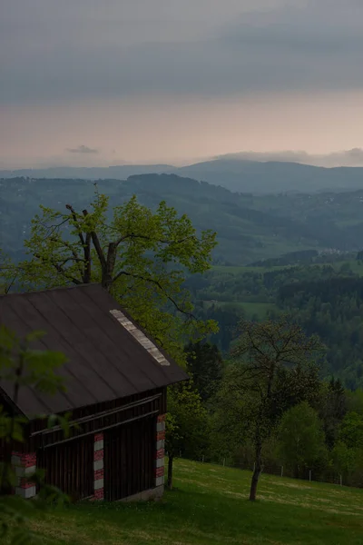 Uma Bela Vista Das Montanhas Krkonose Uma Casa República Checa — Fotografia de Stock