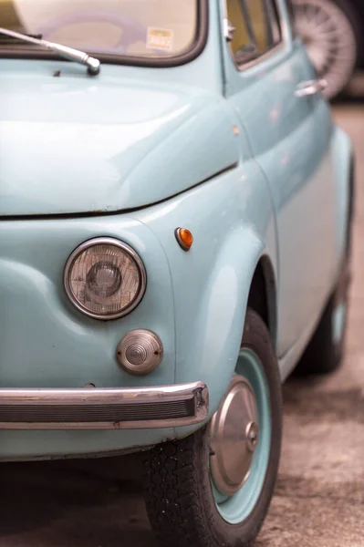 Terni Itália Janeiro 2021 Detalhe Fiat Vintage Azul Claro 500 — Fotografia de Stock