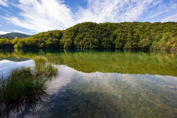Veduta Panoramica Riflesso Del Cielo Acqua Nel Parco Nazionale Dei — Foto Stock