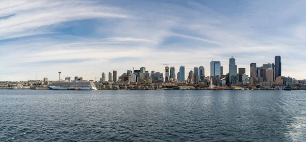 Panoramic Shot Cityscape Seattle Pacific Ocean Front — Stockfoto