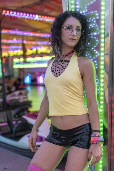Caucasian Sexy Curly Girl Glasses Having Fun Amusement Park — 스톡 사진