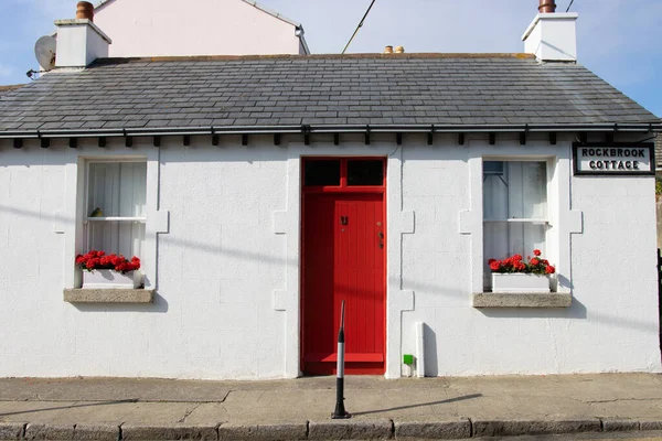 Dublín Irlanda Julio 2021 Una Pequeña Casa Con Una Puerta — Foto de Stock