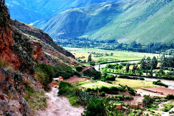 Cusco Peru Yakınlarındaki Urubamba Vadisinde Maras Yakınlarında Manzara — Stok fotoğraf