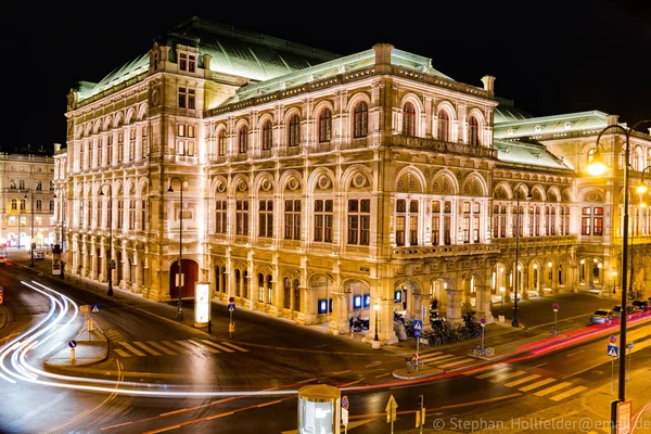 Прекрасный Вид Венскую Государственную Оперу Ночью — стоковое фото