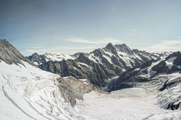 Yazın Karla Kaplı Muhteşem Sviçre Alpleri Manzarası — Stok fotoğraf
