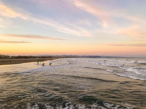 Scenic Sunset Beach Swimming People Sea — Stockfoto