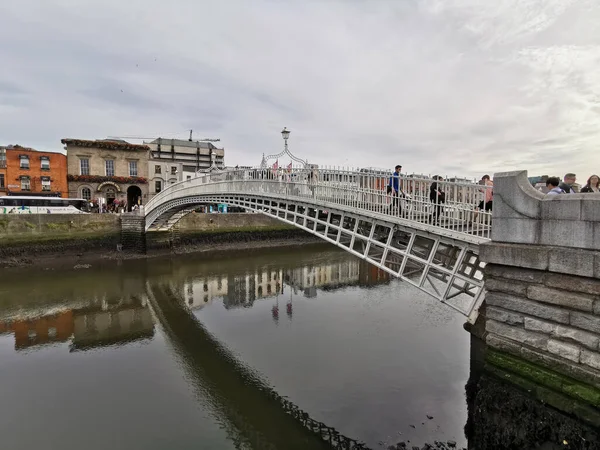 Dublin Ireland Jul 2019 Γέφυρα Penny Στο Δουβλίνο Ιρλανδία Μια — Φωτογραφία Αρχείου