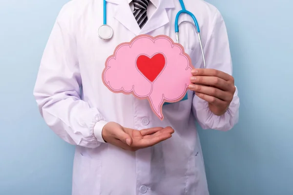 Doctor Holding Brain Cardboard Figure Emotional Intelligence Concept Cerebral Hemisphere — Fotografia de Stock