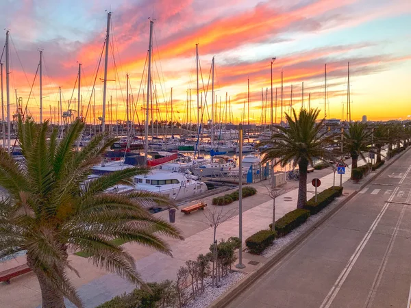 Paisaje Puerto Durante Una Colorida Puesta Sol Nublada Desde Una — Foto de Stock