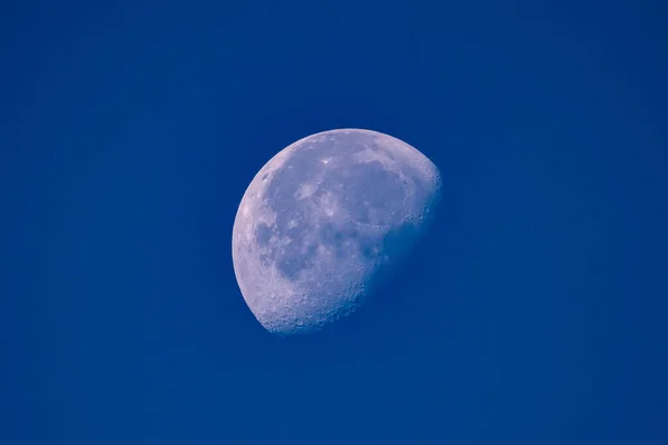 空の月の美しい景色 — ストック写真