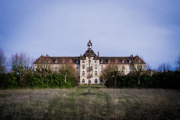 古い放棄された建物La Haute Barden Urbex France — ストック写真