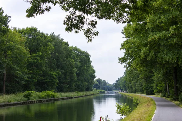 Vaart Belçika Bir Kanal Yolu — Stok fotoğraf