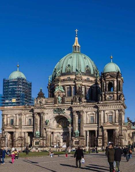 ベルリン ドイツ 2021年11月14日 ベルリン ミッテの古代ベルリン大聖堂 — ストック写真