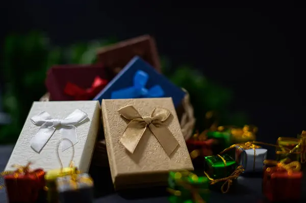 Selective Focus Christmas Gifts Wallpaper Background — Foto Stock