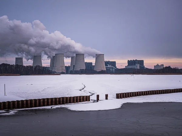 Utsikt Över Staden Floden Vintern — Stockfoto
