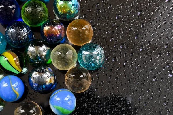 Group Colorful Small Balls Wet Surface — Stockfoto