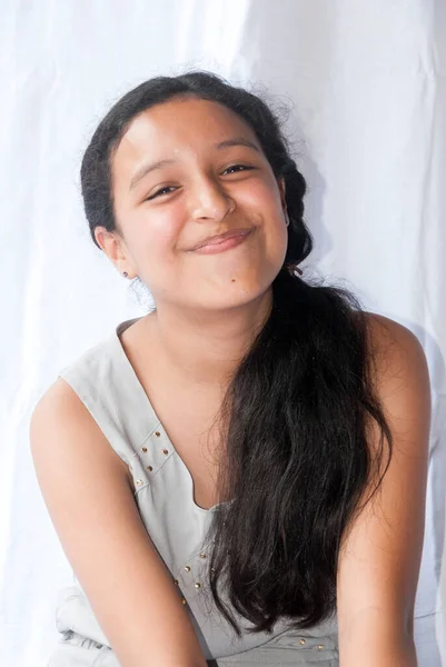 Portrét Hezké Náctileté Dívky Focení Studiu — Stock fotografie