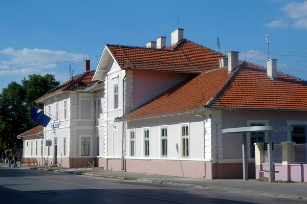 Železniční Stanice Budova Srpen 2007 Jen Malované Pohled Ulici Zrenjanin — Stock fotografie