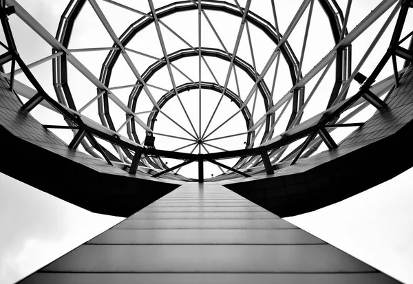 Cool Angle Intricate Steel Circular Dome Facing Wall — Fotografia de Stock