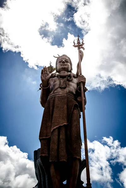 拉特维亚里加市的自由女神像 — 图库照片
