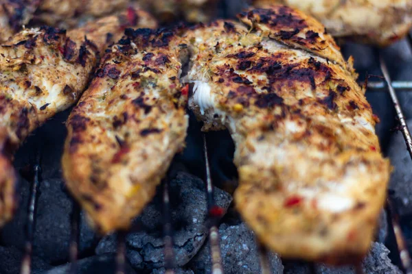 グリルで焼いた肉 — ストック写真