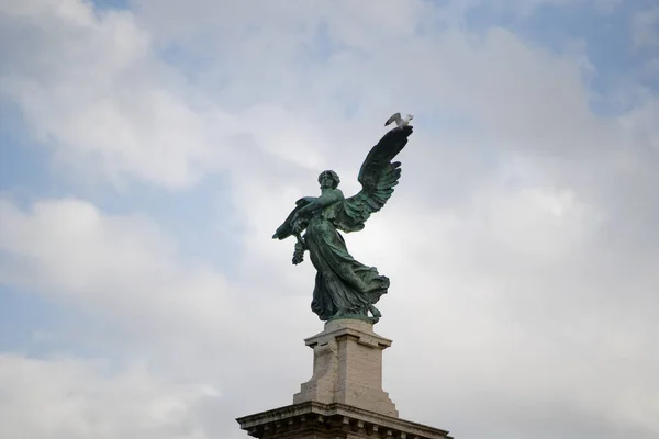 Estátua Liberdade Cidade Riga Latvia — Fotografia de Stock