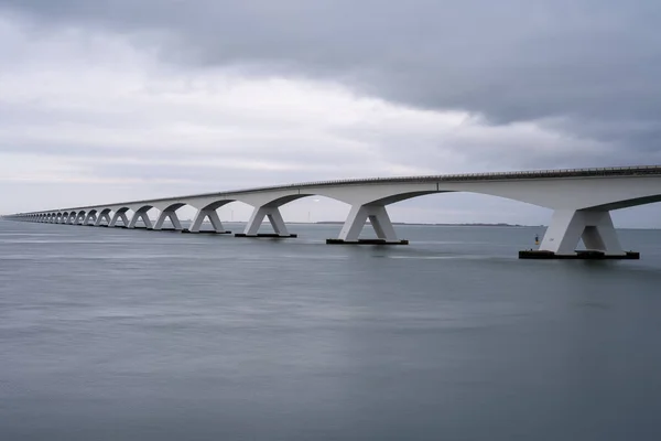 Мост Городе Самой Известной Достопримечательности Мира — стоковое фото