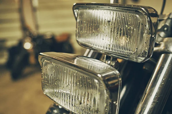 Reflektor Samochodowy Vintage Zbliżenie — Zdjęcie stockowe