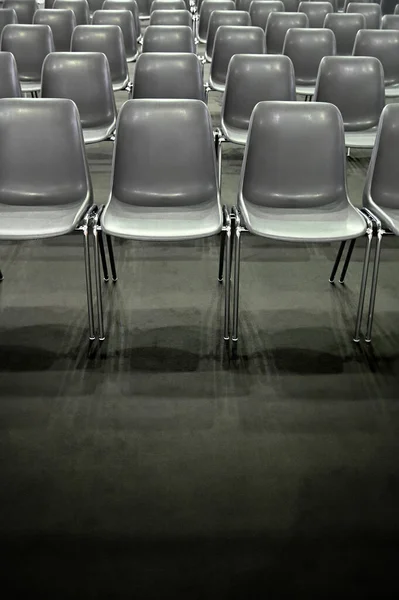 Konferenzsaal Raum Mit Einer Gruppe Von Stühlen Darstellung — Stockfoto