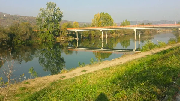 Rzeka Morawa Zachodnia Most Nad Nią Środkowa Serbia — Zdjęcie stockowe