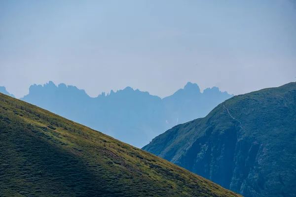 Hermoso Paisaje Las Montañas —  Fotos de Stock