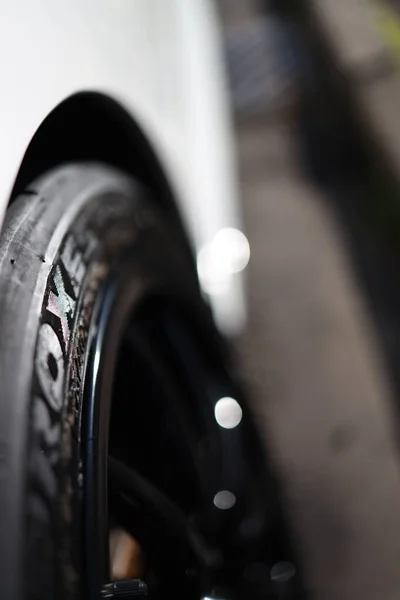 Près Une Roue Voiture — Photo