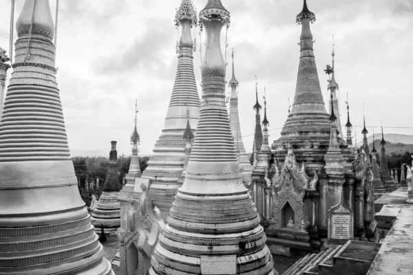 Templos Antigos Buddha Tailândia — Fotografia de Stock