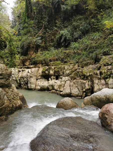 Prachtige Waterval Het Bos — Stockfoto