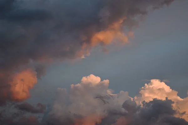 Matahari Terbenam Yang Indah Langit Dengan Awan — Stok Foto