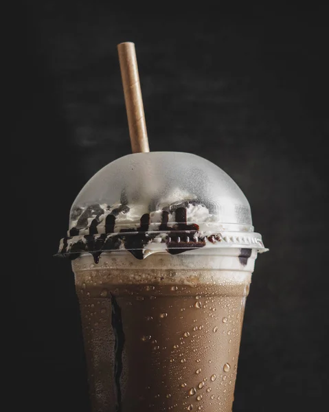 Кава Морозивом Чорному Фоні — стокове фото