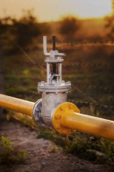 Газовый Клапан Забором — стоковое фото