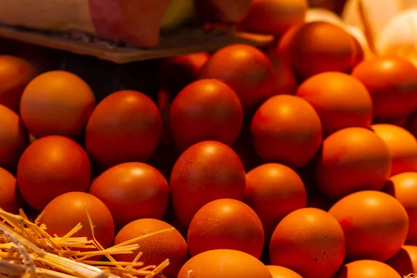 Verse Rijpe Rode Tomaten Een Houten Ondergrond — Stockfoto