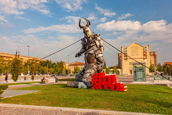Verona Włochy Wrzesień 2020 Posąg Werony Gladiator — Zdjęcie stockowe