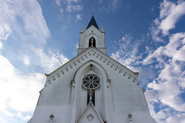 Die Kirche Auf Dem Dach Der Kathedrale — Stockfoto