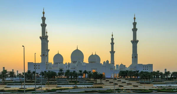 Mesquita Zayed Xeque Abu Dhabi Emirados Árabes Unidos — Fotografia de Stock