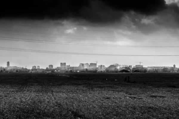 Foto Preto Branco Uma Bela Paisagem Urbana — Fotografia de Stock