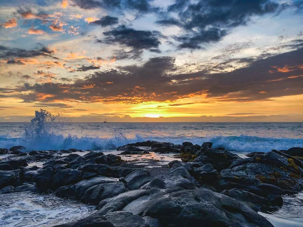 Hermoso Atardecer Sobre Mar —  Fotos de Stock