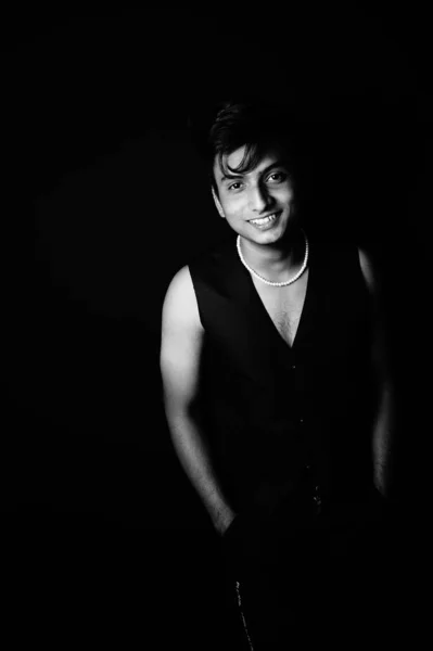 Portrait Young Indian Man Black Suit Dark Background — Stock Photo, Image