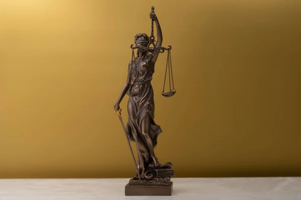 Bronze Statue Woman Scales Symbol Law Justice Golden Background — Stok fotoğraf