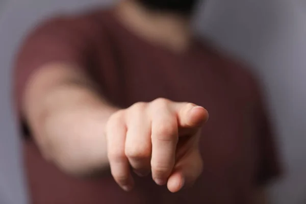 Selective Focus Shot Male Pointing Finger — Fotografia de Stock