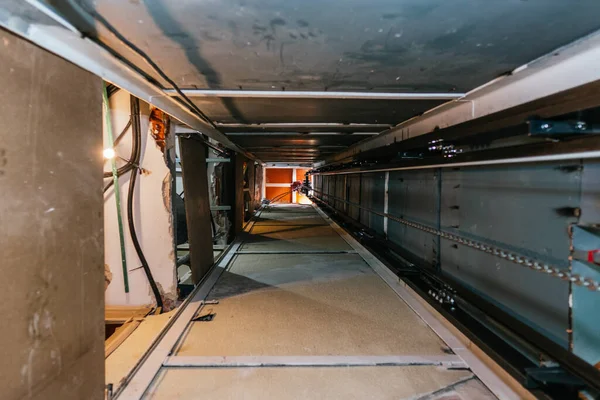 Overhead Shot Elevator Tunnel Construction — Photo