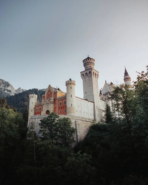 Beautiful Shot Neuschwanstein Castle Mountain Germany — ストック写真