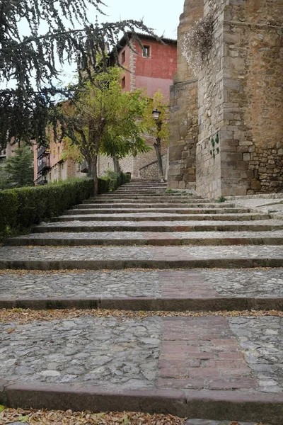 Vertical Shot Sidewalk Albarracin Spain — Stock fotografie