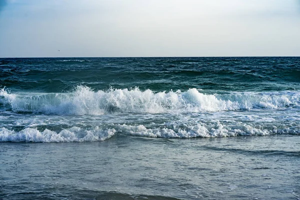 Сценарий Волн Мексиканского Залива Падающих Пляж — стоковое фото